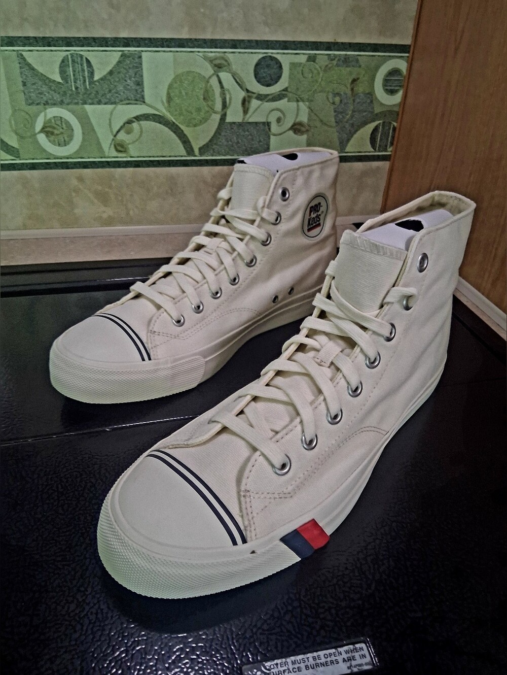 PRO-Keds Royal Hi Canvas Sneakers - White/Off-White - NIB Men’s 11.5